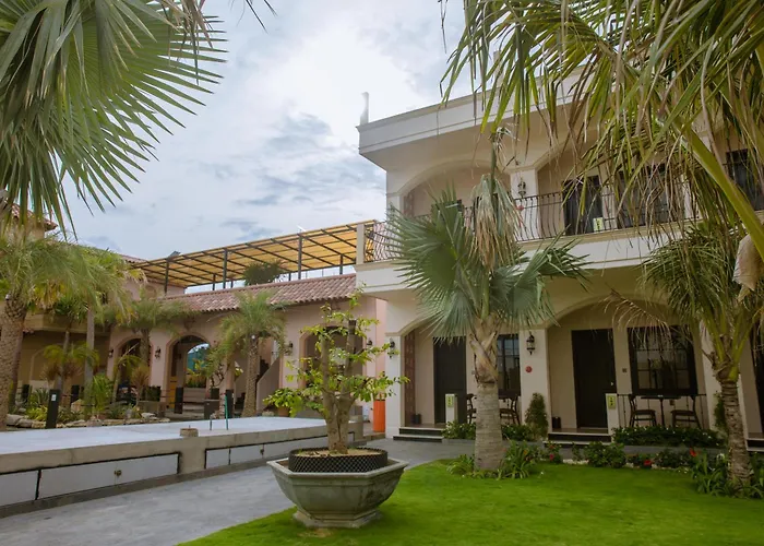 Thái Bình Cam Ranh 2 Hotel