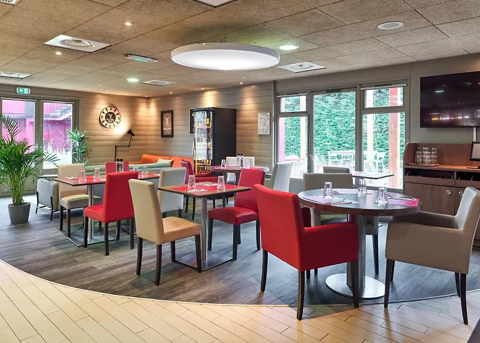Campanile Nature - Villennes Sur Seine Poissy