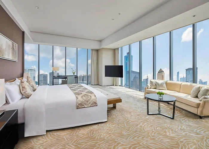 Hilton Guangzhou Tianhe: Canton Fair Shuttle & Registration