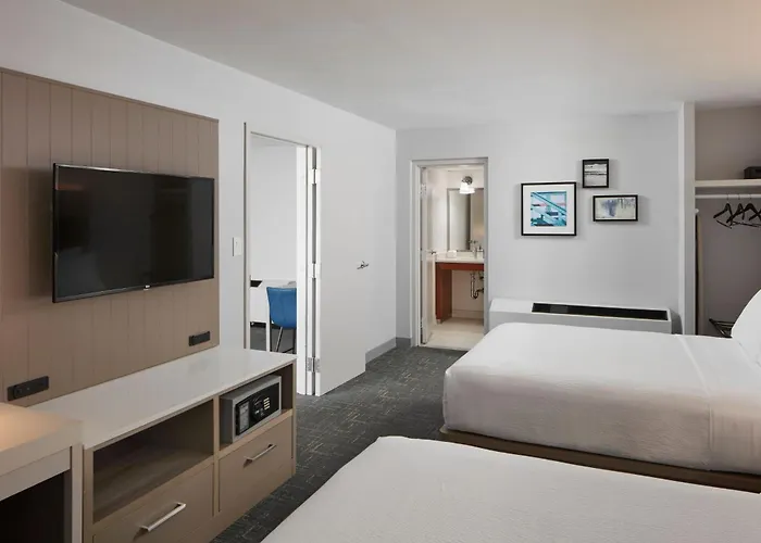 Four Points By Sheraton Virginia Beach Oceanfront