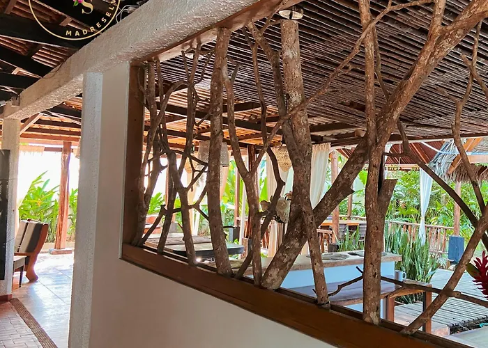 Hotel Madreselva