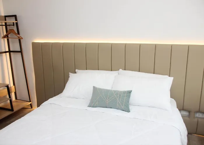 Cozy Suites Bacolod Onebedroomsuite For Fourpax