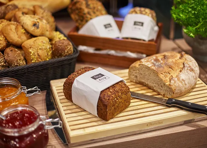 Holiday Inn - The Niu, Fusion Hamburg St. Georg By Ihg