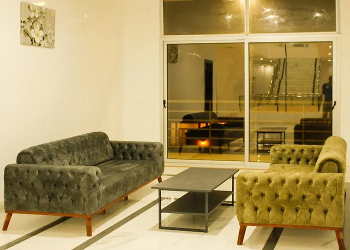 Urban Hotel Suites