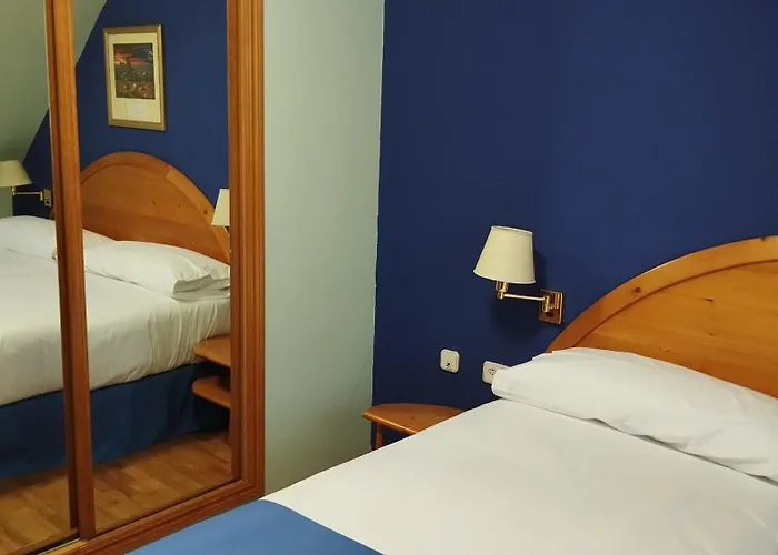 Hotel Covaleda Soria