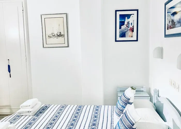 Hotel Dina