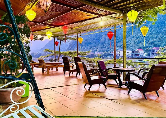 Phong Nha Coco Riverside