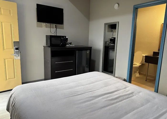 Executive Inn