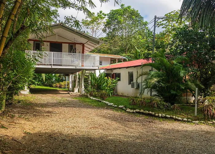 Cuatro Vientos Lodge&Apartments - Mal País, Costa Rica