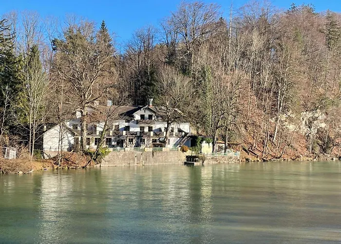 Gaestehaus Altes Faehrhaus