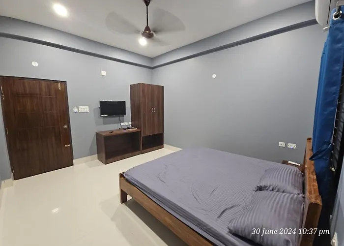 Balaji Grand Hotel