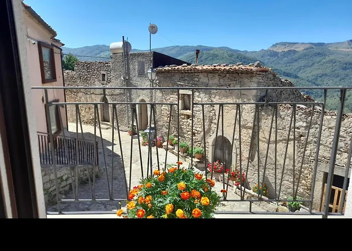 Albergo Diffuso Montalbano Borgo Antico - La Casetta del Vento