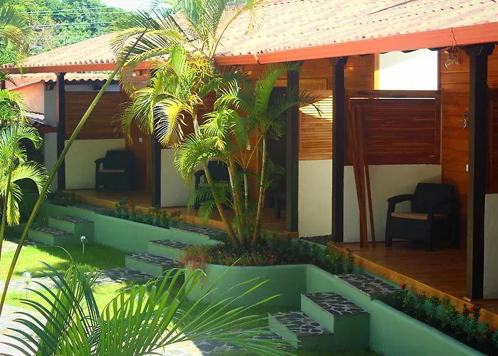 Tiki Lodge Hotel De Charme