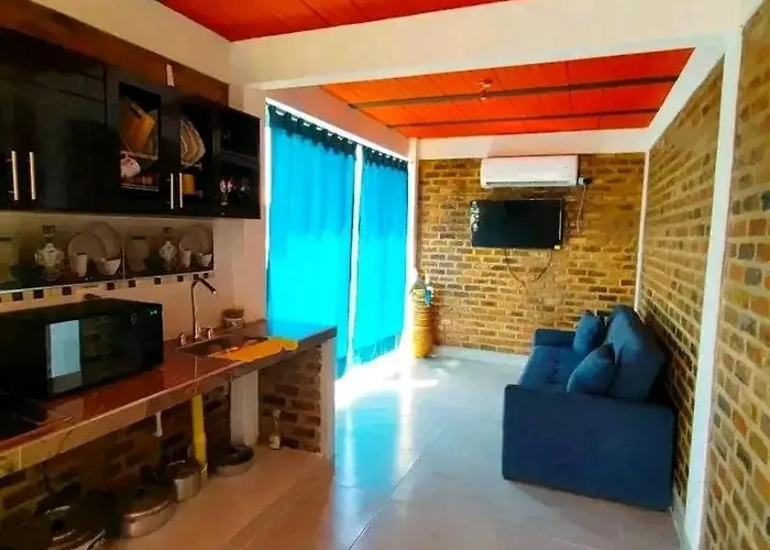 Centro Vacacional El Colibri