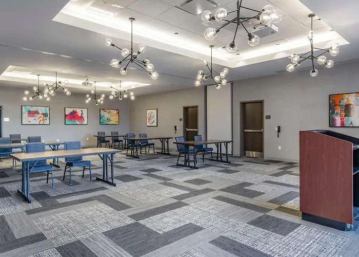 Cambria Hotel Manchester South Windsor