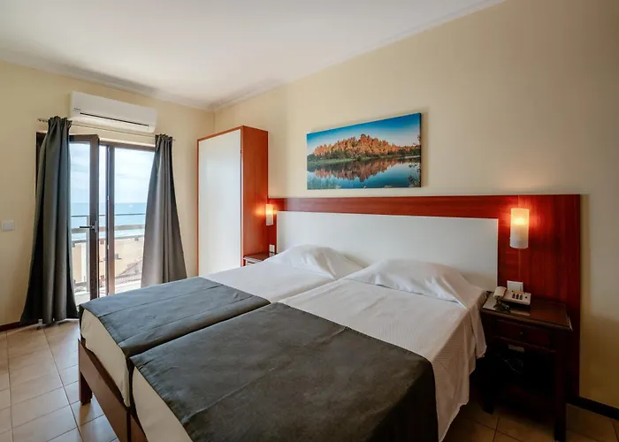 Hotel Avenida Praia