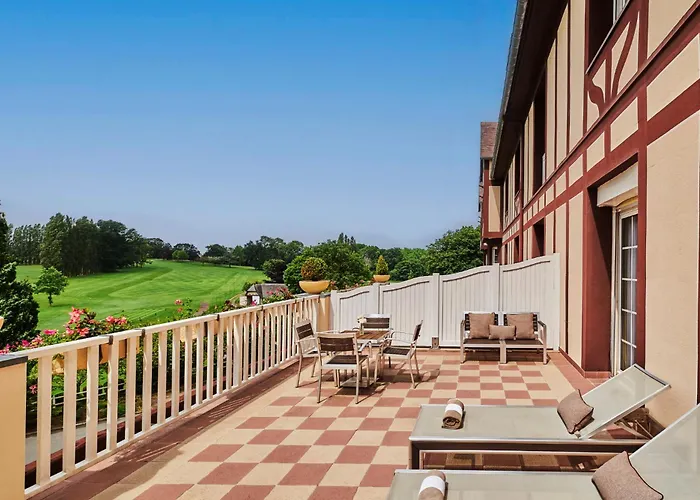 Hôtel Barrière L'Hôtel du Golf