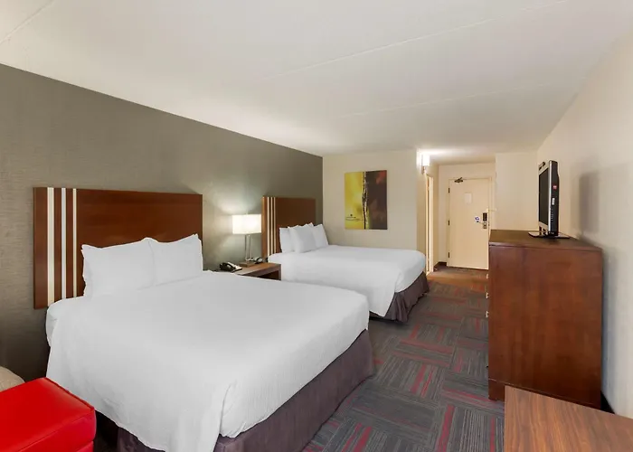 Best Western Plus Toronto Airport Hotel