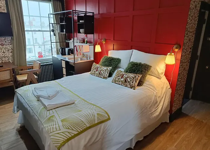 Rooms On The Prom