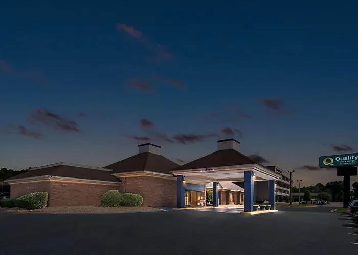 Quality Inn & Suites Fayetteville I-95