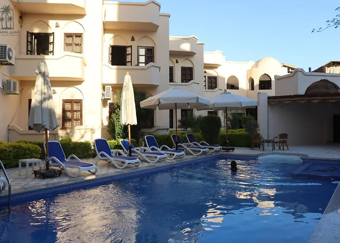 El Nakhil Hotel