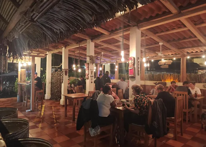 Tiki Lodge Hotel de Charme