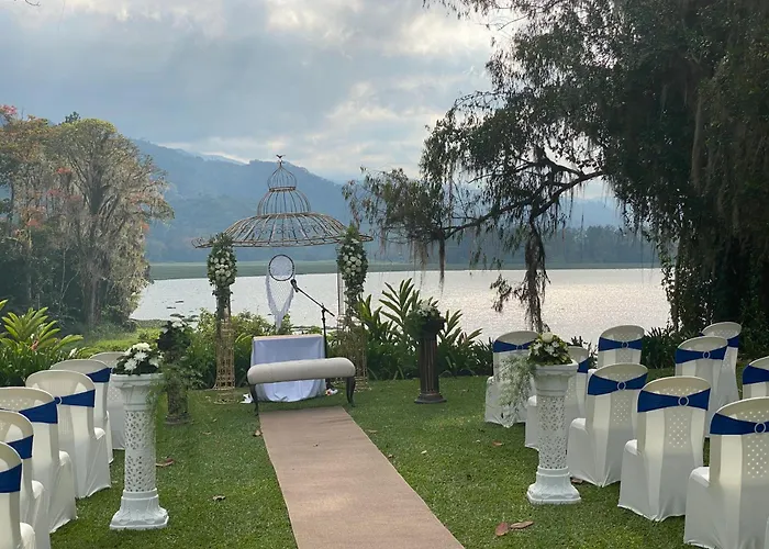 Hotel Boutique Casona Del Cafetal And Lakeside Restaurant