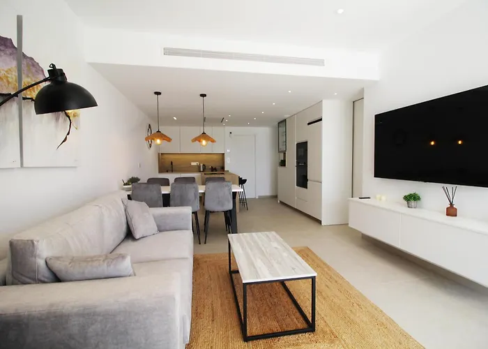 Three Bedroom Seaside Penthouse In Mar De Cristal