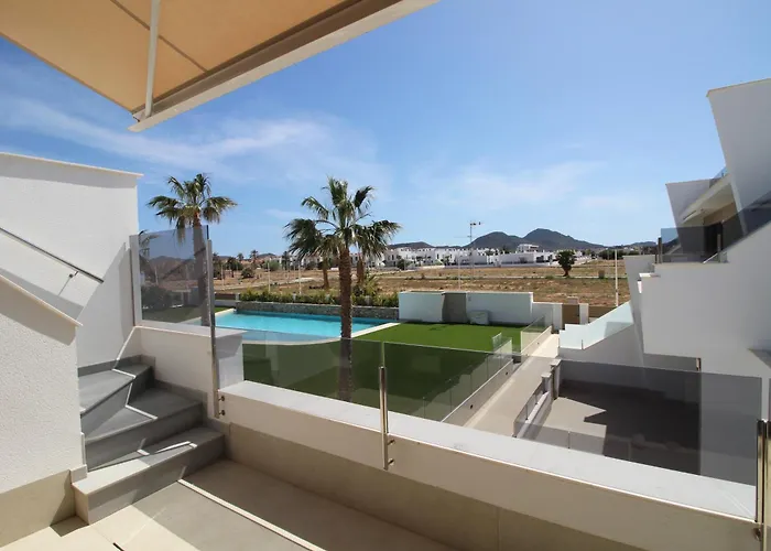 Three Bedroom Seaside Penthouse In Mar De Cristal
