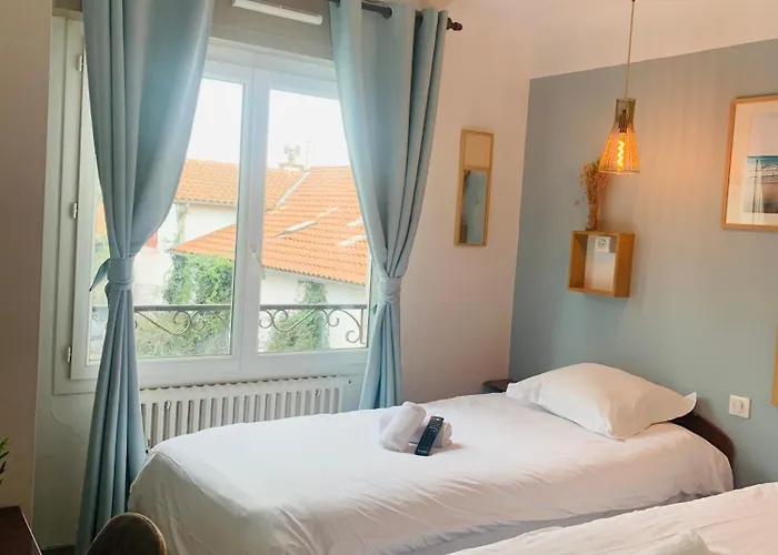 Hotel Fine