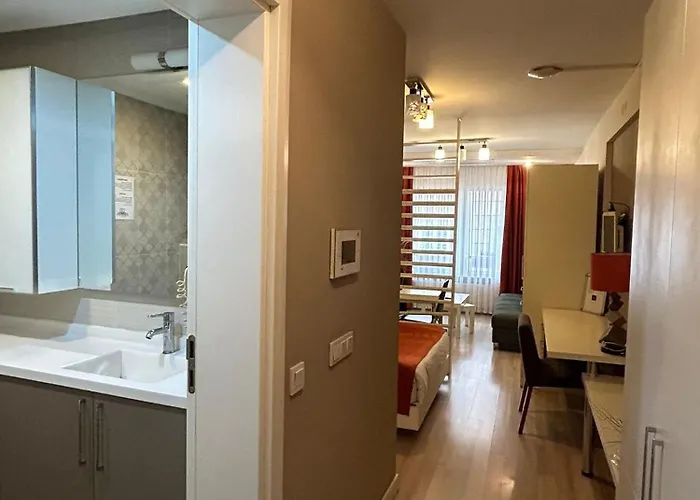 Arwin Hotel
