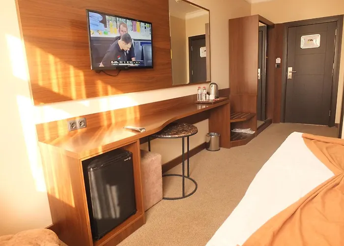 Sapran Deluxe Hotel