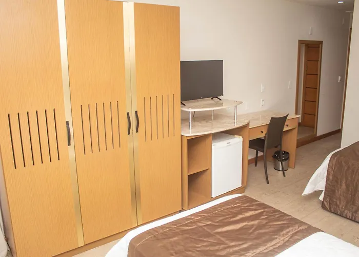 Hotel Brisa Tropical De Macae