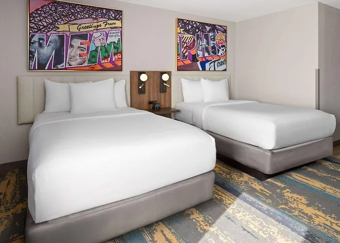 La Quinta Inn & Suites By Wyndham Memphis I-240