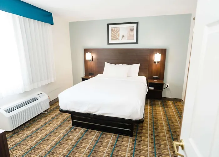 Mainstay Suites Knoxville Airport