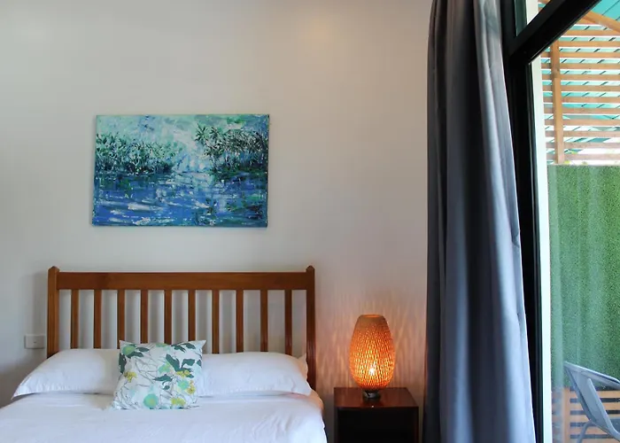 Pacific Crown Hotel
