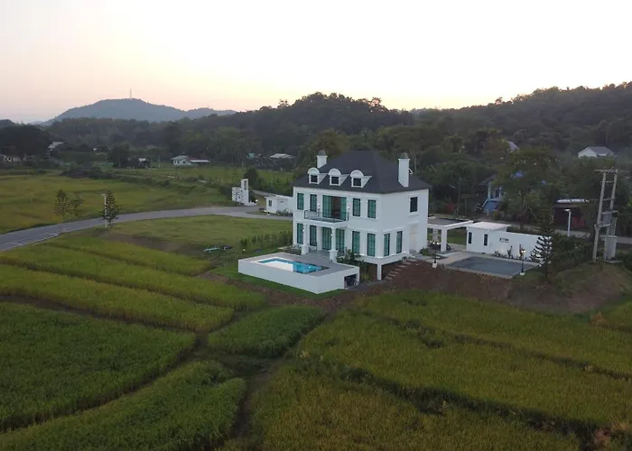 Pim Pool Villa Nan