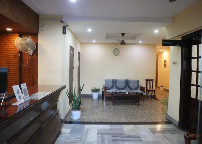 Hotel Embassy