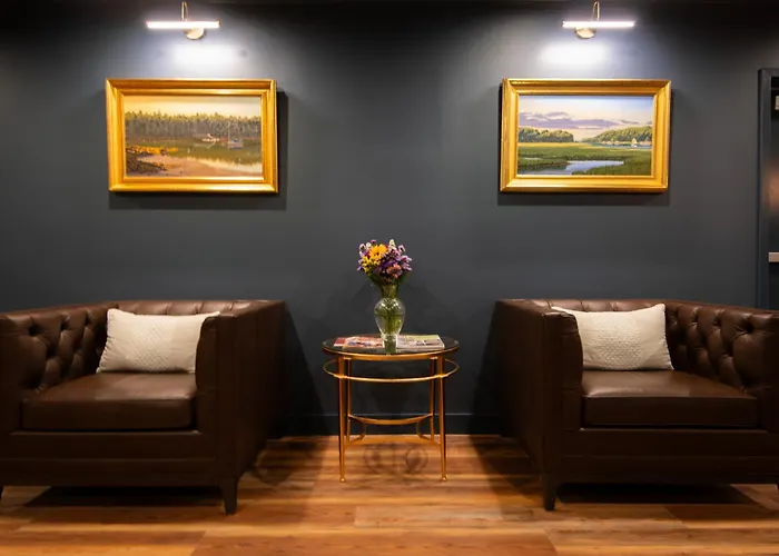 The Pathmaker Hotel