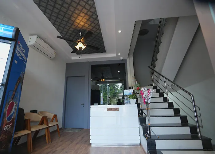 Hotel Vardhaman Inn