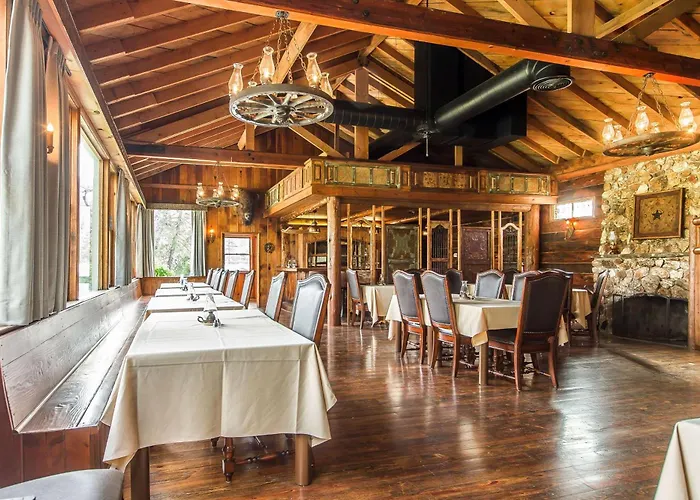 Sierra Sky Ranch Hotel Oakhurst
