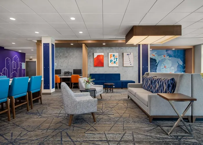 Holiday Inn Express & Suites Muskegon - Grand Haven By Ihg