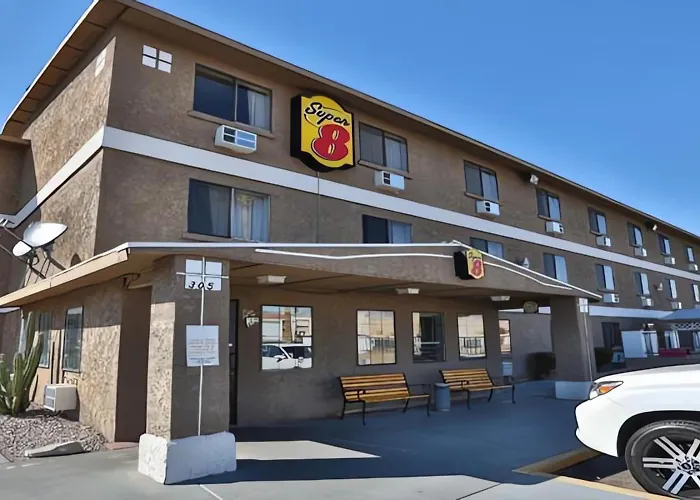Super 8 By Wyndham Lake Havasu City