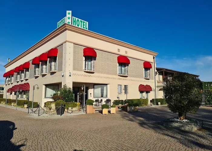 Hotel Lenotel