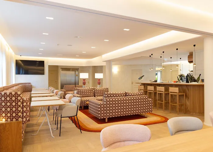 Le Plessis Grand Hotel