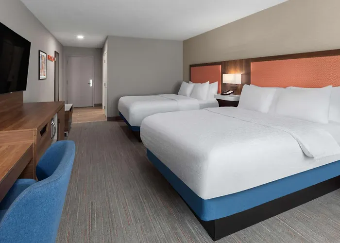 Hampton Inn & Suites Saginaw