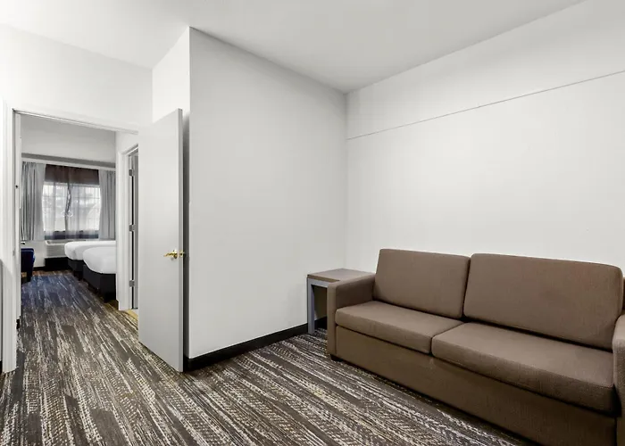 Clarion Suites Anchorage Downtown