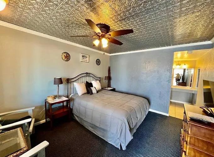 Terrace Park Inn
