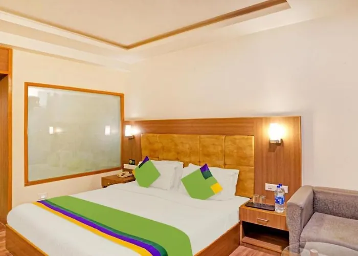 Hotel Palm Sarovar - Boutique Hotel