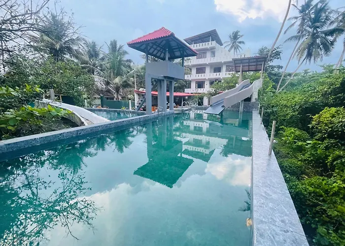 Relax House Water Villa